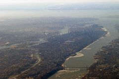 New York City Landing At LaGuardia 01 Manhattan Island And Hudson River From Northwest.jpg